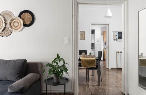 Aigaleo Apartment | 011eleven Apartments