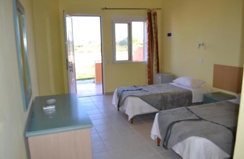 Fanes Bed & Breakfast | To Akrogiali