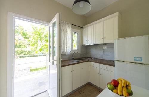 Selianitika Apartment | Moukas Seaside Apartments Romantico