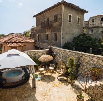 Qeparoi i Siperm House | Villa Porta Qeparo
