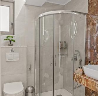 Haraki Hotel | KOUROS STONE SUITES