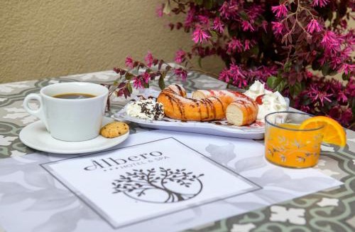 Perama Hotel | Álbero Hotel