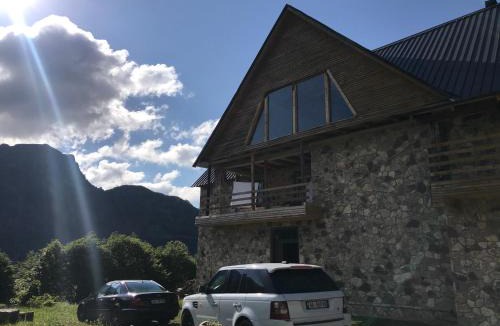 Shkoder County Hotel | Hotel Kelmendi
