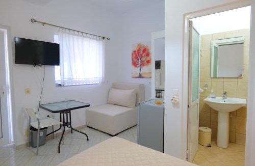 Qeparo House | Sunset villas
