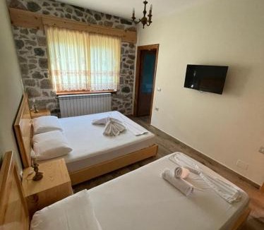 Moscopole House | Bujtina Moskopoli