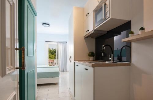 Nea Playia Apartment | Kochyli Beach Studios