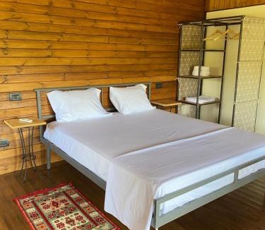 Albania Bed & Breakfast | Farm SuLove