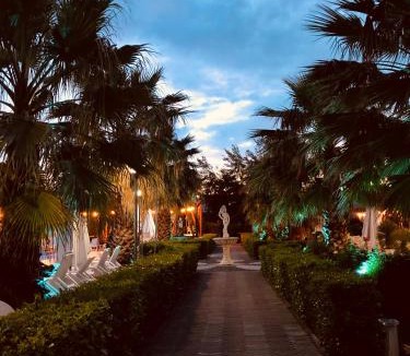 Velipoje Hotel | Godija Hotel & Suites