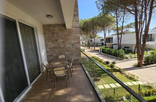 Ishem Apartment | Lovely 1-Bedroom Apartment at San Pietro Beach Front Resort
