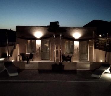 Perivolos Apartment | Villa Mare Angelica