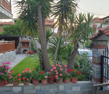 Nea Rodha Apartment | Chriselia House