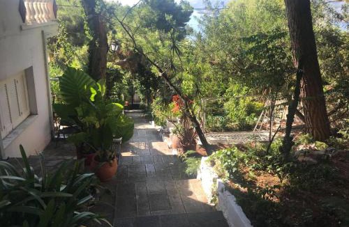 Poros Apartment | Villa Loula Apartment II