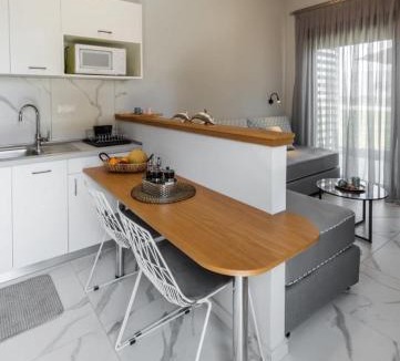 Stavros Apartment | PLOUMIS seaside villas