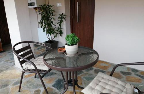 Argalasti Apartment | Melina's Studios