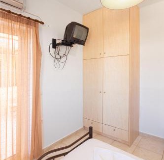 Goudhouros Apartment | BOGGI