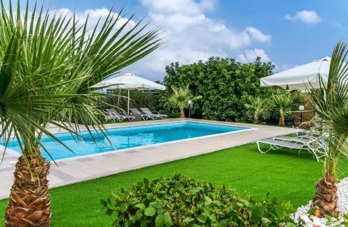 Hersonissos Centre Villa | Aroma Villas
