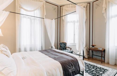 Old Town Hotel | 1905 Boutique Hotel