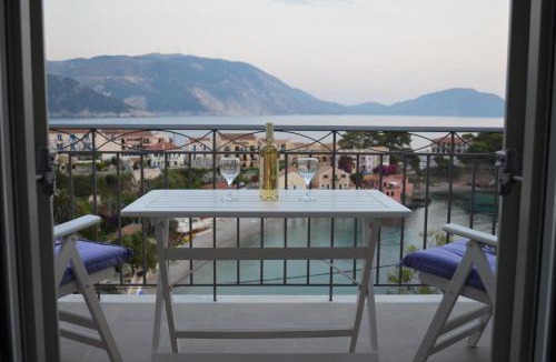 Frourion House | Romanza Studios