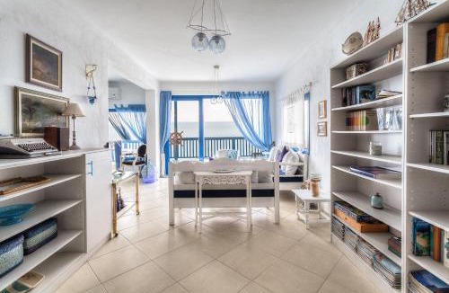 Makrigialos Villa | Navy Greece Villa with swimming pool & sea view