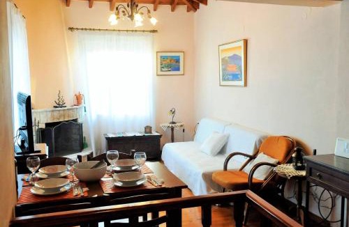 Mithimna House | Melpomeni Villa