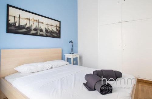 Makrigianni Apartment | Acropolis cozy blue flat