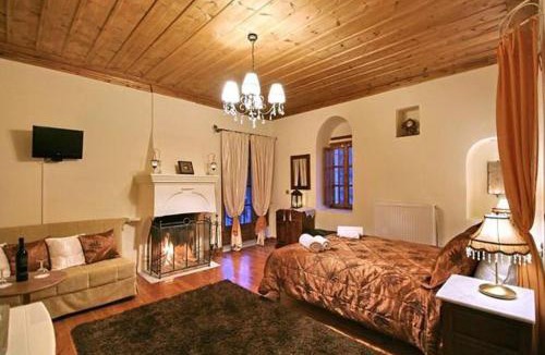 Trikolonoi House | Archontiko tis Zois