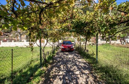 Theriso Villa | Ifigenia Theriso Village