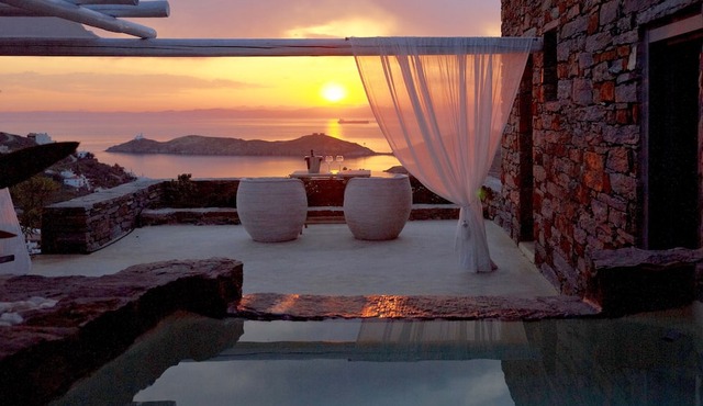 Aigis Suites in Kea