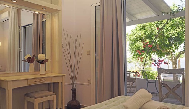 Aneria Suites