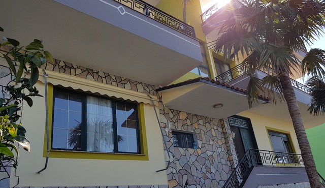 Villa Meminaj Vlore, Sea View and Garden, Vlore in Orikum