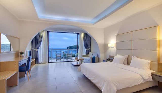 Valtos Beach Hotel in Parga