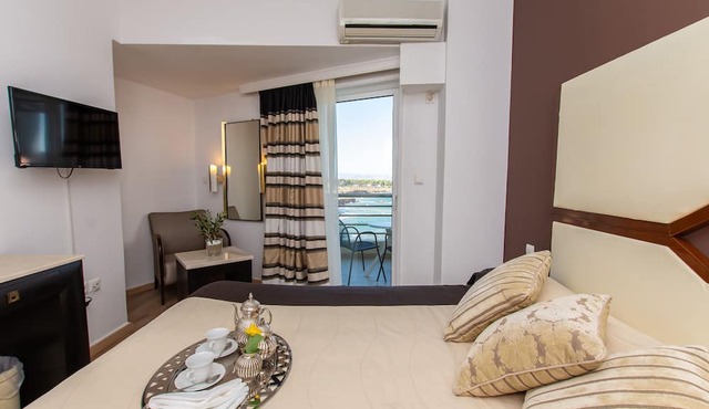 Mati Hotel