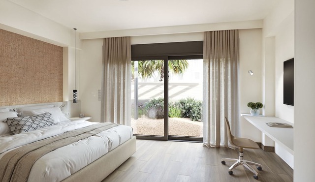 Athens Hill Luxury Apartments in Kallithea