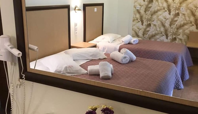 Avra Hotel