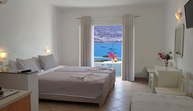 Paros Paradise Apartments in Paros
