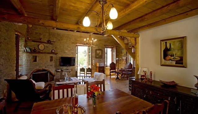 The House of Prince- A 5* Experience -Make yourself at home,at a luxurious home! in Evia