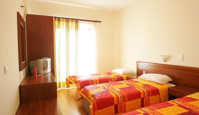 Hotel Metropole in Dio-Olympos