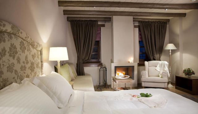 Aberratio Boutique Hotel