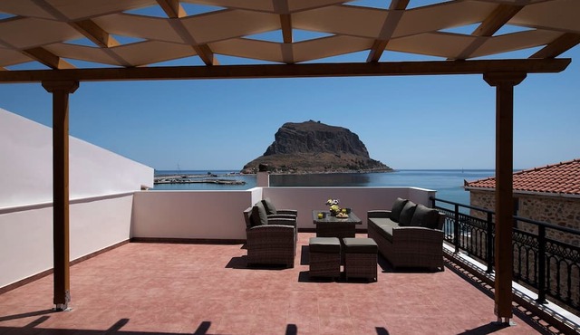 Cyrenia Guesthouse in Monemvasia