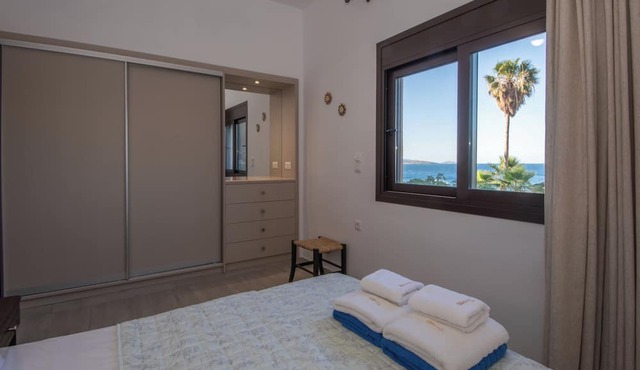 Vangelis Villas