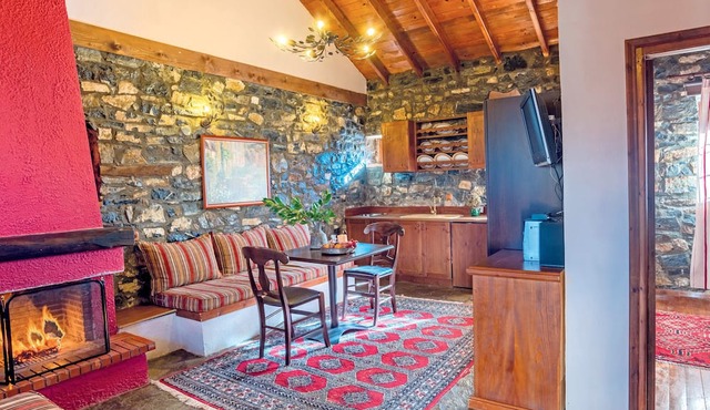 Rouga Mountain Boutique Suites & Spa