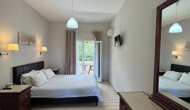 Olive Garden Studios & Apts in Corfu