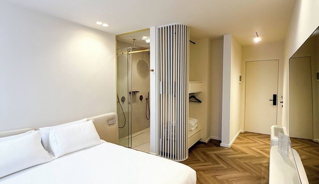 Vatër Selected Rooms in Tirana