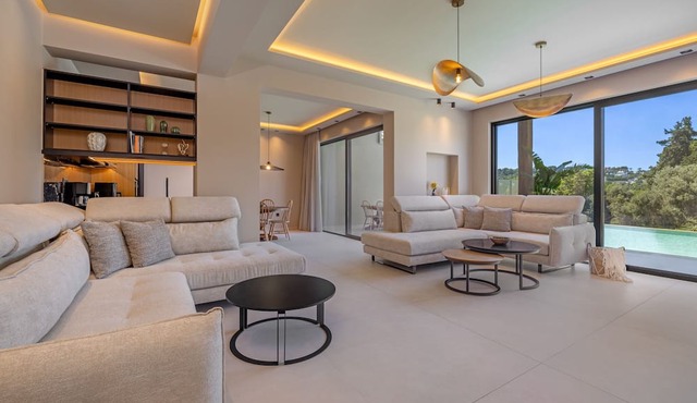 Costas Luxury Villas