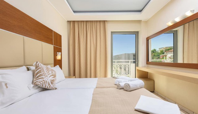 Esperia Hotel