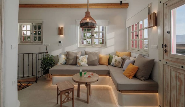 Art Rustic Countryside Home in Vivlos