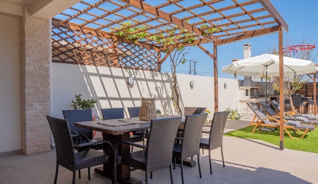 Rodanthi Cretan Villa in Heraklion