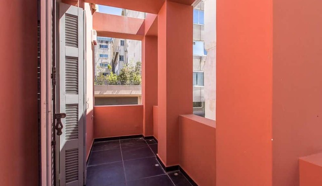 Pink Mango Hostel