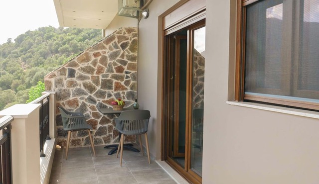 Sisaion Suites in Mylopotamos