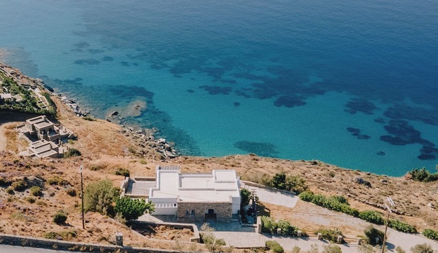Musa Andros 3Bdrm in Andros